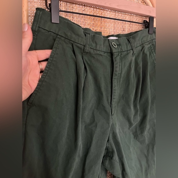 Pistola Kellin High Rise Pleated Trouser Green - Picture 2 of 7